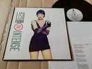 LISA FISCHER - SO INTENSE - LP + OIS (no seamsplits) - GERMANY 1991