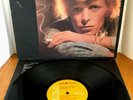 David Bowie  Young Americans  Vinyl LP RCA Victor APL1-0998  1975 First Pressing