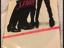 ZEROS: Wild Weekend / Beat Your Heart Out 45