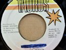 JUNIOR MURVIN TAKE IT AND SET IT / VERSION OG JAMAICAN TAURUS 7