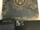 PEARL JAM Live At Third Man Records LP / book / pin badge / patch Vault 29