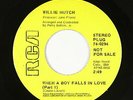 Crossover Soul 45 - Willie Hutch - When A Boy Falls In Love - RCA - VG++ mp3