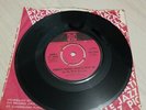 TAMMY ST JOHN - NOBODY KNOWS WHAT'S GOING ON (IN MY MIND BUT ME)  45