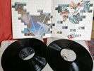 Pink Floyd The Wall Repress Vinyl. Band members list. A9U/B11 A6U/B11 no barcode