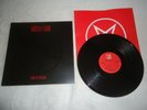 MOTLEY CRUE-SHOUT AT THE DEVIL 1983 ELEKTRA RECORDS GATEFOLD LP 60289-1 EXC. VG+