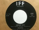surf rock teen 45 TRIUMPHS Surfside Dage  IFF listen