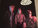 CREAM fresh cream vinyl on reaction label