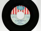 GARAGE 45 RPM RECORDS - MICHAEL AND THE MESSENGERS ON U.S.A. RECORDS