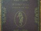 JETHRO TULL - LIVING IN THE PAST - VINYL DOUBLE LP - AUSTRALIAN PRESS - SMX44551