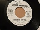 MARIA MULDAUR WLP PROMO 45 MIDNIGHT AT THE OASIS / ANY OLD TIME 1973 REP 1183 NM