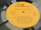 Neil Young With Crazy Horse EVERYBODY KNOWS THIS IS NOWHERE UK 2nd MINT MINUS
