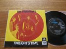 THE TWILIGHTS - Twilights Time EP - NMINT VINYL -AUSSIE 1967 - ROCK / PSYCH -LRB