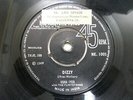 USHA IYER FLINTSTONES DIZZY TRIP WILD FEMALE psych/garage Tommy Roe SINGLE vg+