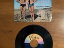 RARE Annette Funicello MUSCLE BEACH PARTY 45 RPM w/Pic Sleeve Disney Vista EX/EX