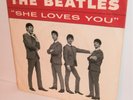 THE BEATLES   SHE LOVES YOU / I'LL GET YOU   SWAN PICTURE SLEEVE & 45 RPM