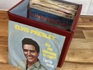 ELVIS PRESLEY 32 x 7