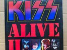 KISS ALIVE II LP 1977 - Nice clean record with only light signs of use, vinyl is