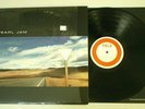 Pearl Jam YIELD Vinyl LP w/ Insert [1998, Original FIRST PRESSING, Epic E 68164]