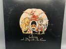 QUEEN A Day At The Races LP Classic Hard Rock Vinyl Original 1976
