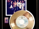THE EAGLES HOTEL CALIFORNIA 45 RPM GOLD METALIZED VINYL RECORD RARE NON RIAA