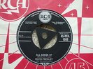 Elvis Presley - Heartbreak Hotel / All Shook Up - RCA 1088 Tri Centre. EX-