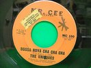 The Uniques Unicques Bossa Nova Cha Cha Cha / Look At Me 1960 45 Mr Cee 100 RARE