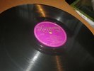 78RPM Harmony 1064 Tiny Hill, Sugar / Don't Think Any More About Me beauty E