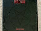 MOTLEY CRUE SHOUT AT THE DEVIL Vinyl LP GATEFOLD Record 1983 ALBUM 60289-1 NM