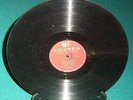 COLUMBIA 78 RPM EDITH PIAF - LA VIE EN ROSE-UN REFRAIN COURAIT DANS  4004F