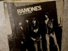 RAMONES 