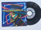 SP ALAIN BASHUNG - L'arrivée du tour - Sleeve by KIKI PICASSO - PROMO 883978