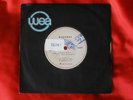 MADONNA - Holiday / I know it - Brazil 1983 PROMO Disco - Vinyl 7'' - Rare