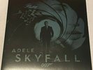 Adele-Skyfall-7