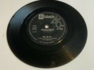 *THE ESQUIRES* *GET ON UP / LISTEN TO ME* *NORTHERN SOUL* VINYL RECORD #135