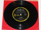 AC/DC - A LABEL PROMO Let There Be Rock 1977 Australian Original Alberts Oz ACDC