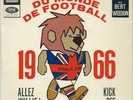 bert weedon WORLD CUP FOOTBALL ENGLAND 1966 kick off  french EP