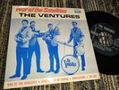 THE VENTURES War of the satellites/The bat +2 EP 7