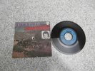 JOHNNY HALLYDAY - LE SOLEIL SE LEVE A L'EST  6009374
