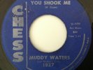 MUDDY WATERS - MUDDY WATERS TWIST / YOU SHOOK ME - CHESS 1827.