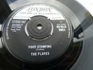London 45 rpm, THE FLARES  FOOT STOMPING