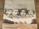 HIGHWAYMAN LP Johnny Cash Waylon Jennings Willie Nelson & Kristofferson