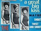 THE SHANGRI-LAS Give Him A Great Big Kiss VINYL SINGLE / EP Original 1965 FRANCE