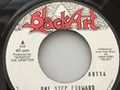 MAX ROMEO / THE UPSETTERS ** ONE STEP FORWARD /ONE STEP DUB ** BLACKART 14 EX.