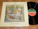 GENESIS - SELLING ENGLAND BY THE POUND LP -  NEAR MINT ORIGINAL PRESS