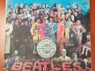 SALE.A Beatles vinyl record.5 records.Sergeant Pepper.HEY,JUDE.The Beatles.