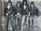 RAMONES 