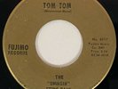 SWINGIN' STING-RAYS Tom Tom / Teen-Queen Fujimo Garage R&B 45 HEAR
