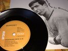 MORRISSEY.MINT NEW DAGENHAM DAVE./.NOBODY LOVES US PC,7