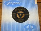 LITTLE RICHARD   THE GIRL CAN'T HELP IT b/w SHE'S GOT IT   UK LONDON GOLD 7