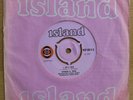 WYNDER K FROG – I AM A MAN / SHOOK SHIMMY SHAKE – RARE 1st P of I’M A MAN – VG